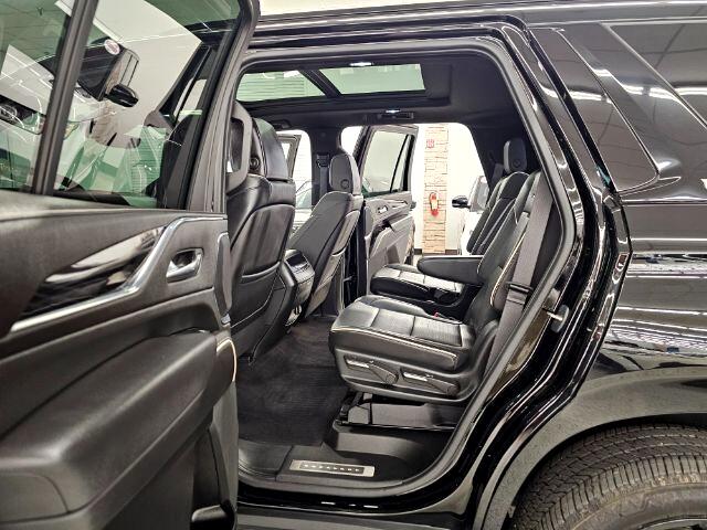 Cadillac Escalade 4WD 4dr Sport 2023