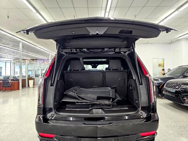 Cadillac Escalade 4WD 4dr Sport 2023