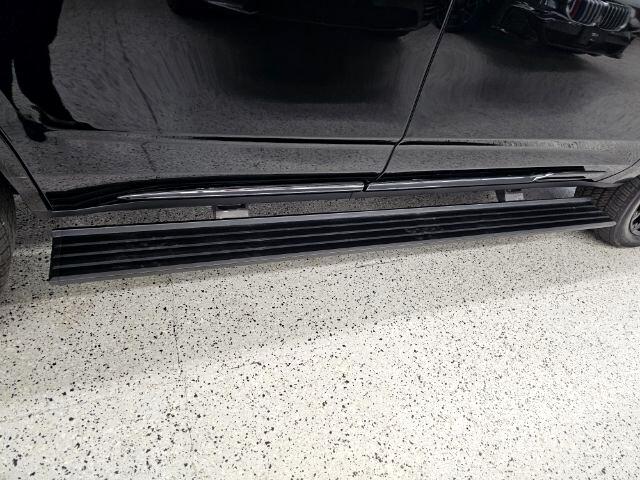 Cadillac Escalade 4WD 4dr Sport 2023