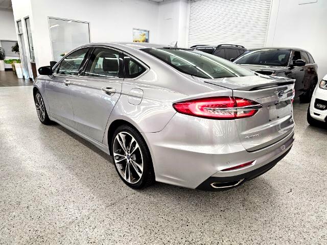 2020 Ford Fusion Titanium photo 3