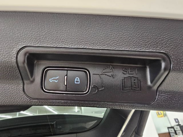 Ford Explorer Limited 4WD 2020