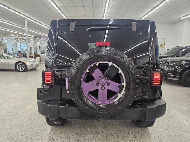 2012 Jeep Wrangler Unlimited Sahara Altitude photo 5
