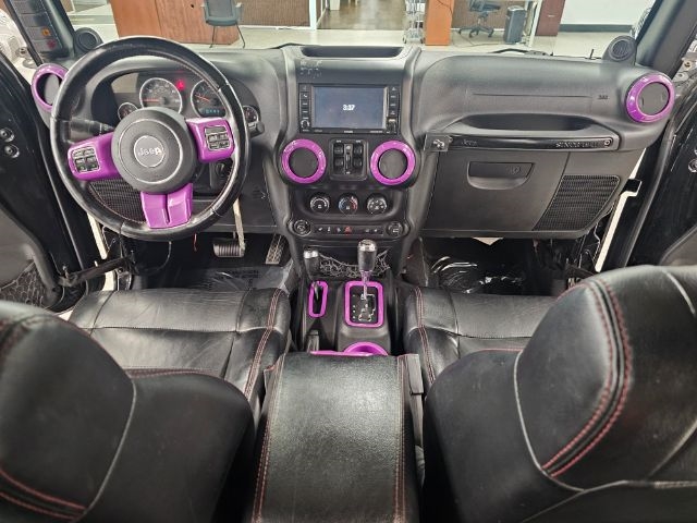 2012 Jeep Wrangler Unlimited Sahara Altitude photo 8