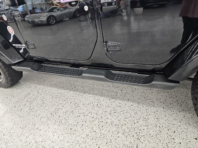 2012 Jeep Wrangler Unlimited Sahara Altitude photo 28