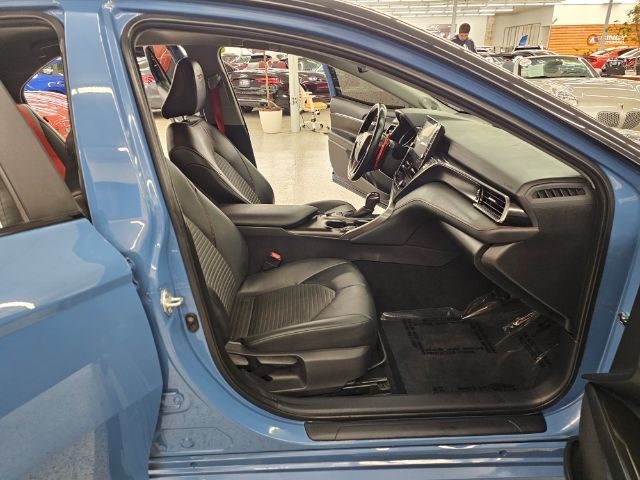 2022 Toyota Camry TRD V6 photo 26