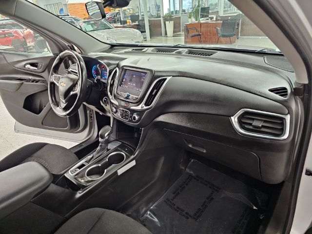 2022 Chevrolet Equinox LT photo 8