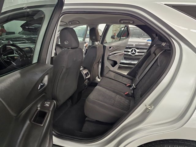 2022 Chevrolet Equinox LT photo 27