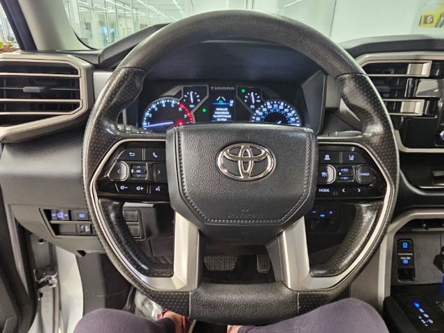 2023 Toyota Tundra SR5 CrewMax photo 10