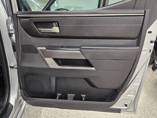 2023 Toyota Tundra SR5 CrewMax photo 24
