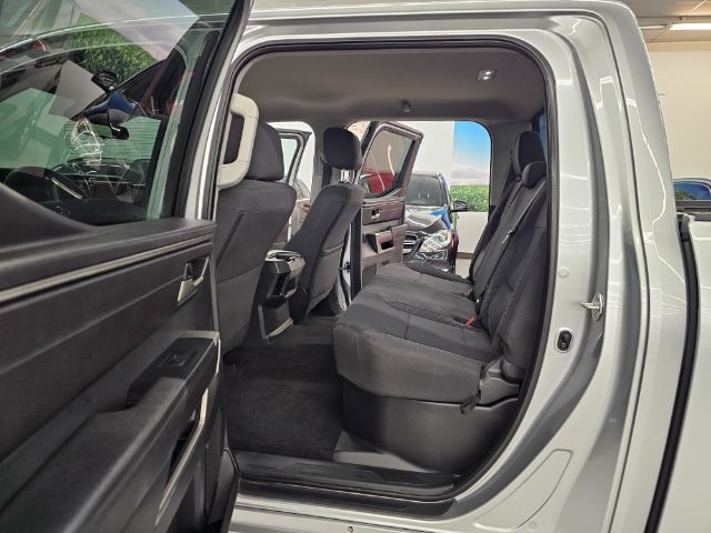 2023 Toyota Tundra SR5 CrewMax photo 26