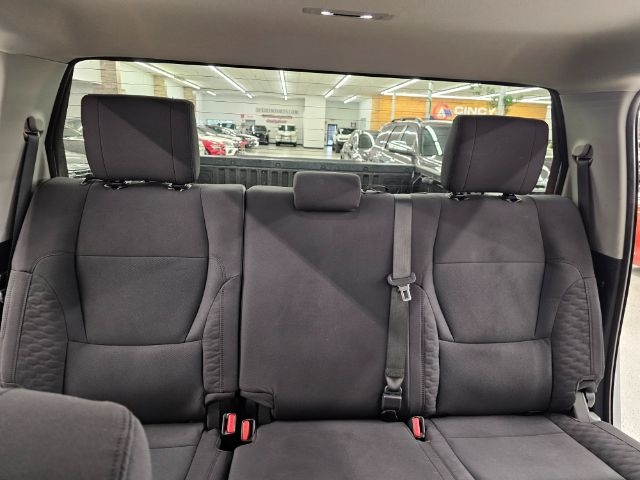 2023 Toyota Tundra SR5 CrewMax photo 29