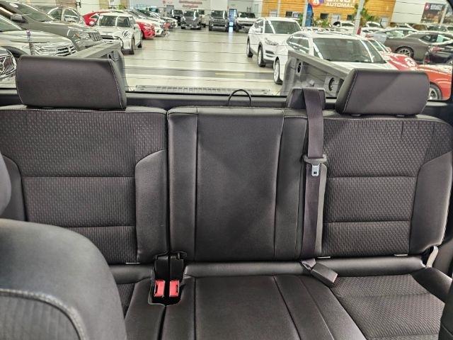 GMC Sierra 1500 4WD Double Cab 143.5" SLE 2015