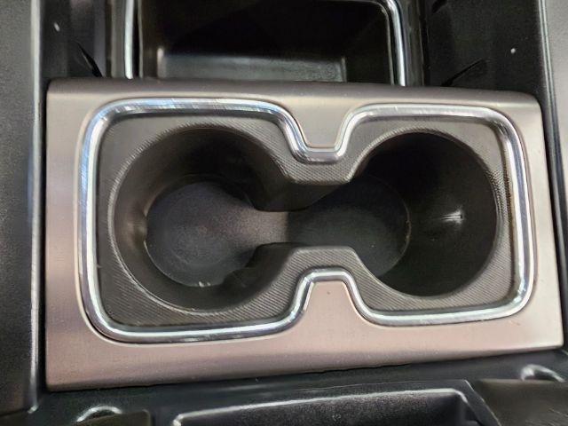 GMC Sierra 1500 4WD Double Cab 143.5" SLE 2015