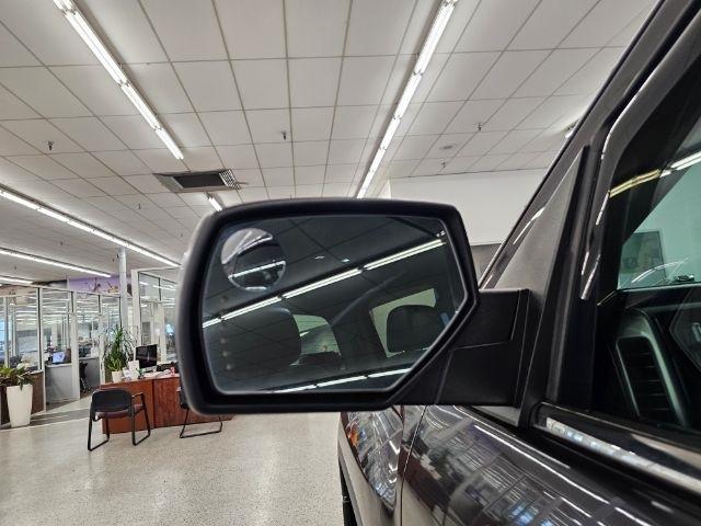 GMC Sierra 1500 4WD Double Cab 143.5" SLE 2015