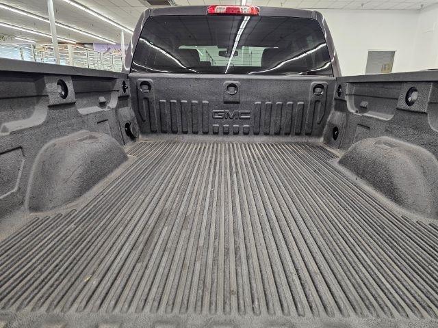 GMC Sierra 1500 4WD Double Cab 143.5" SLE 2015