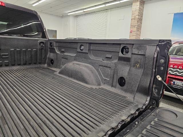 GMC Sierra 1500 4WD Double Cab 143.5" SLE 2015