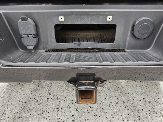 GMC Sierra 1500 4WD Double Cab 143.5" SLE 2015