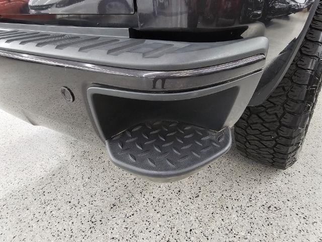 GMC Sierra 1500 4WD Double Cab 143.5" SLE 2015