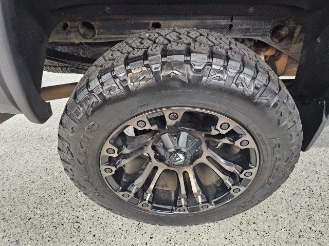 GMC Sierra 1500 4WD Double Cab 143.5" SLE 2015