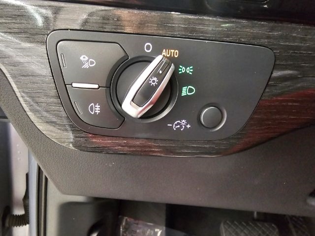 2018 Audi Q7 3.0 Premium Plus photo 13