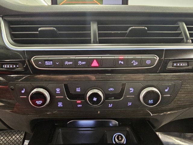 2018 Audi Q7 3.0 Premium Plus photo 17