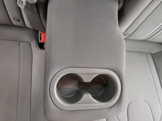 2022 Hyundai Elantra SEL photo 28