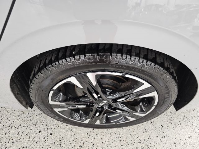2021 Kia K5 GT-Line photo 40