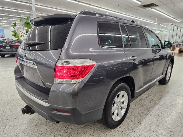 2013 Toyota Highlander Base Hybrid photo 3