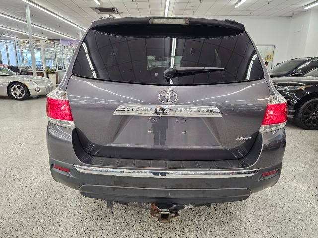 2013 Toyota Highlander Base Hybrid photo 4