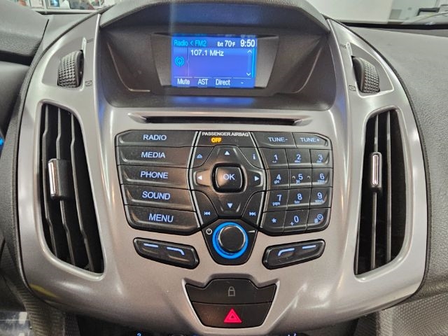 2016 Ford Transit XLT photo 14