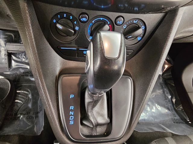 2016 Ford Transit XLT photo 17
