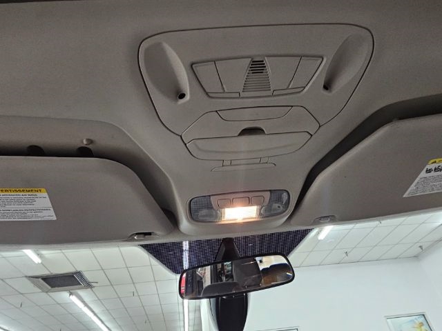 2016 Ford Transit XLT photo 21