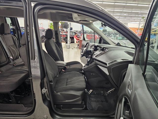 2016 Ford Transit XLT photo 26