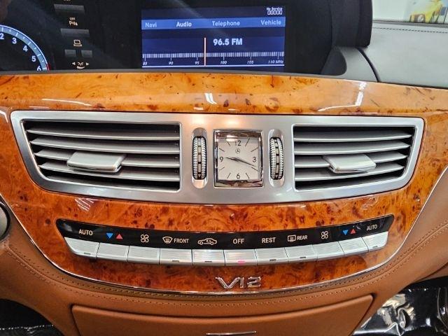 Mercedes-Benz S-Class 4dr Sdn 5.5L V12 RWD 2007