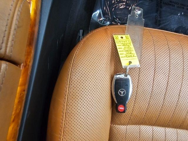 Mercedes-Benz S-Class 4dr Sdn 5.5L V12 RWD 2007