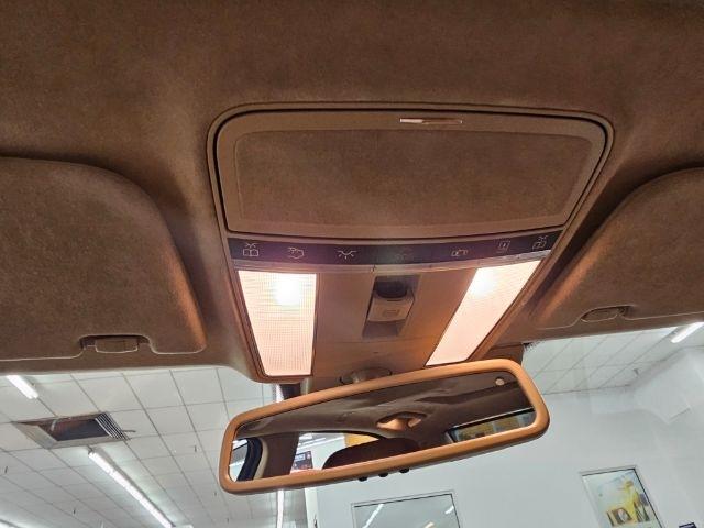 Mercedes-Benz S-Class 4dr Sdn 5.5L V12 RWD 2007