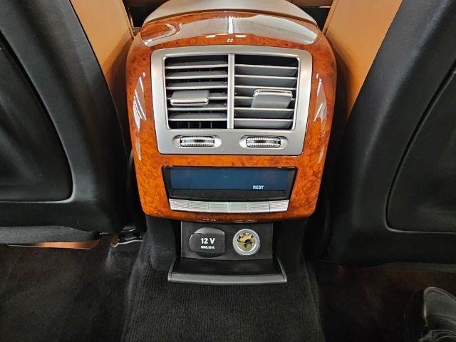 Mercedes-Benz S-Class 4dr Sdn 5.5L V12 RWD 2007