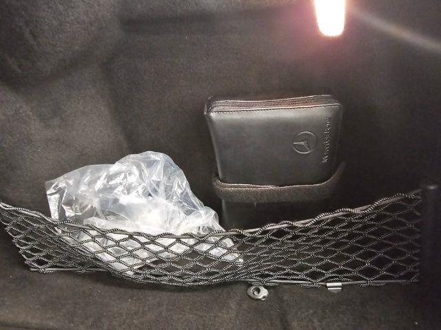 Mercedes-Benz S-Class 4dr Sdn 5.5L V12 RWD 2007