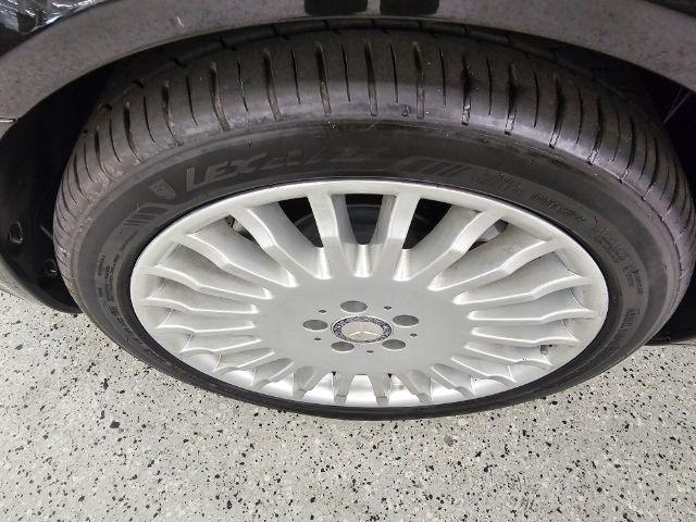 Mercedes-Benz S-Class 4dr Sdn 5.5L V12 RWD 2007