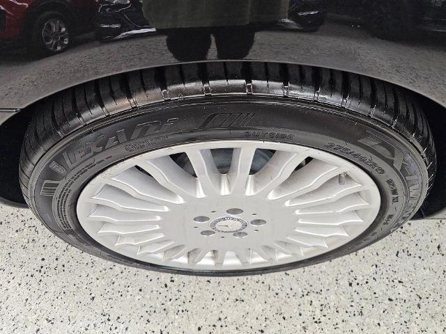 Mercedes-Benz S-Class 4dr Sdn 5.5L V12 RWD 2007