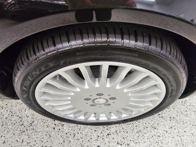 Mercedes-Benz S-Class 4dr Sdn 5.5L V12 RWD 2007