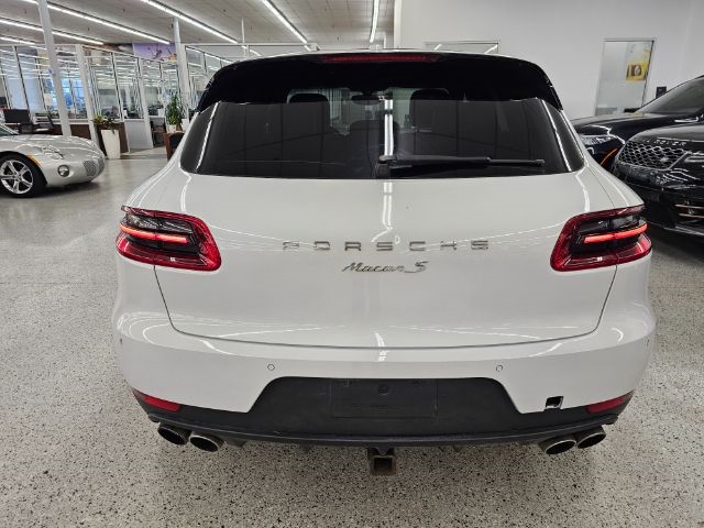Porsche Macan AWD 4dr S 2016 Porsche Macan AWD 4dr S 2016