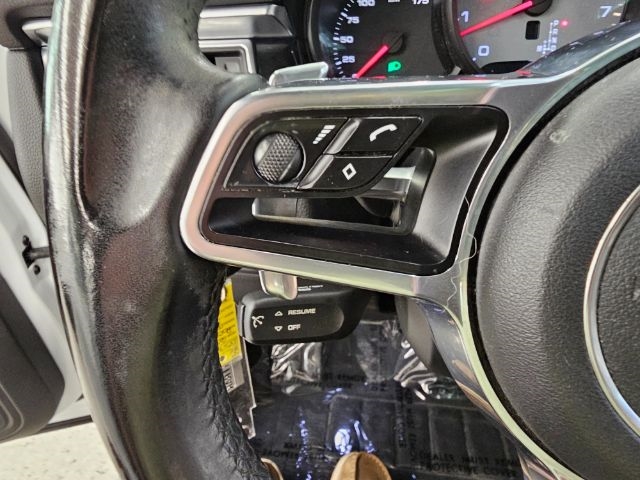 Porsche Macan AWD 4dr S 2016 Porsche Macan AWD 4dr S 2016