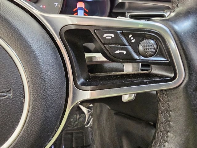 Porsche Macan AWD 4dr S 2016 Porsche Macan AWD 4dr S 2016