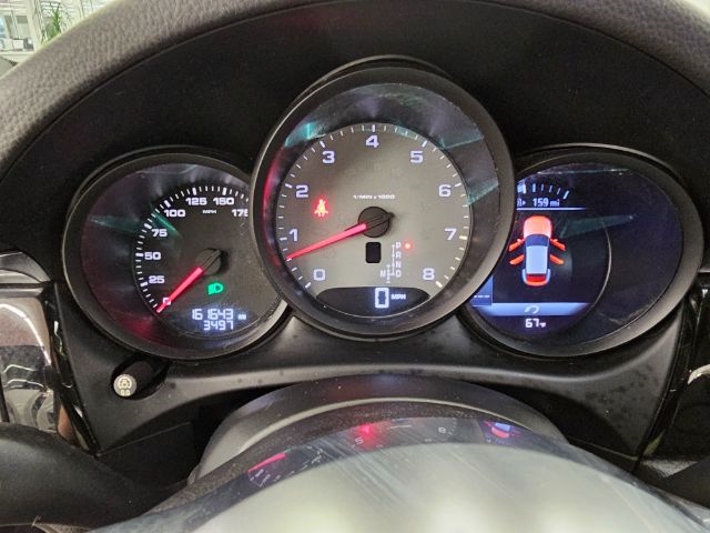 Porsche Macan AWD 4dr S 2016 Porsche Macan AWD 4dr S 2016