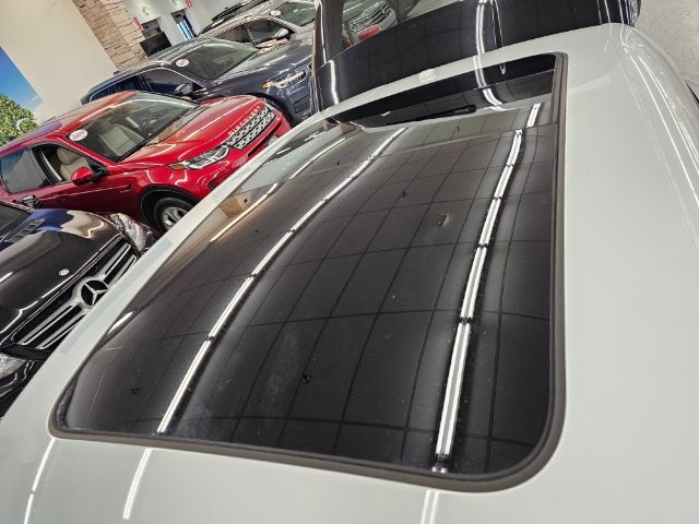 Porsche Macan AWD 4dr S 2016 Porsche Macan AWD 4dr S 2016