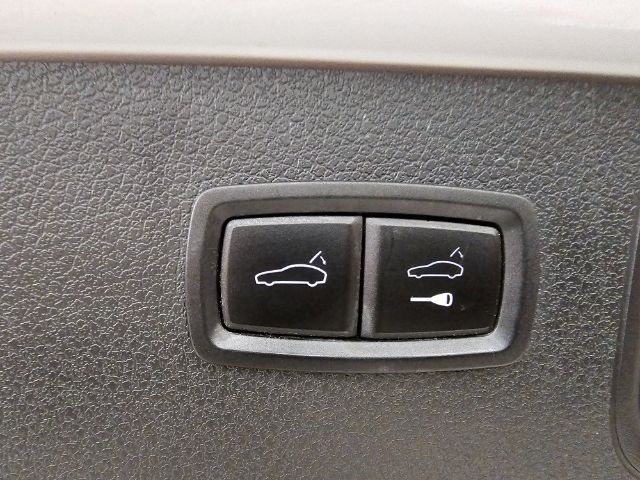 Porsche Macan AWD 4dr S 2016 Porsche Macan AWD 4dr S 2016