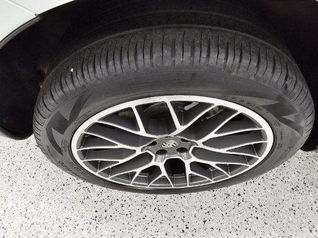 Porsche Macan AWD 4dr S 2016 Porsche Macan AWD 4dr S 2016