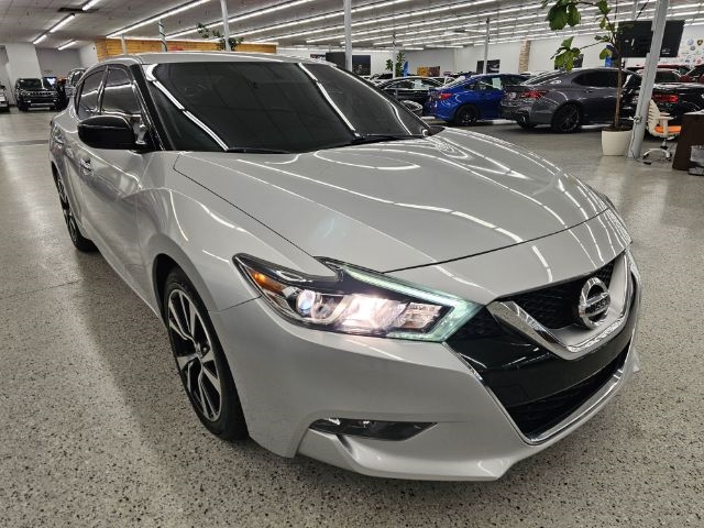 2017 Nissan Maxima S photo 3