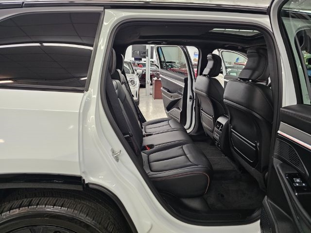 Jeep Wagoneer S Launch Edition AWD 2024